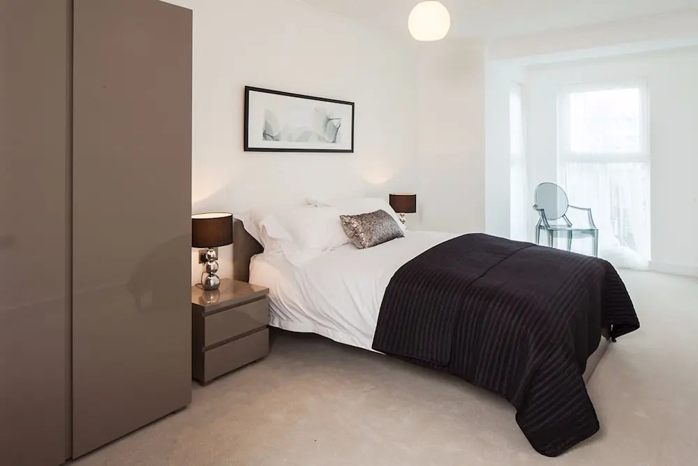 Fantastic Modern 2 Bed Apartment in Shadwell