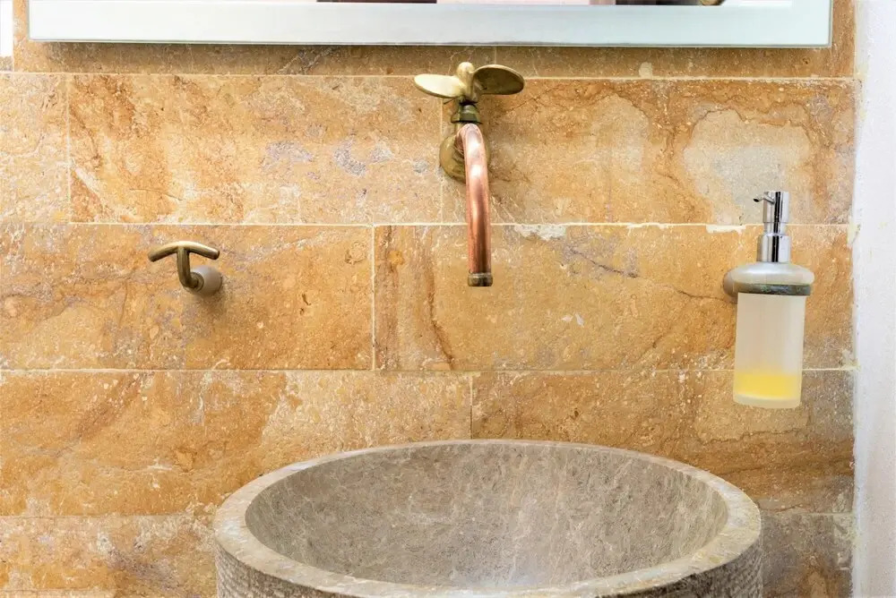 Casa San Pedro -exclusive 3BR Colonial Apartment in Old City by