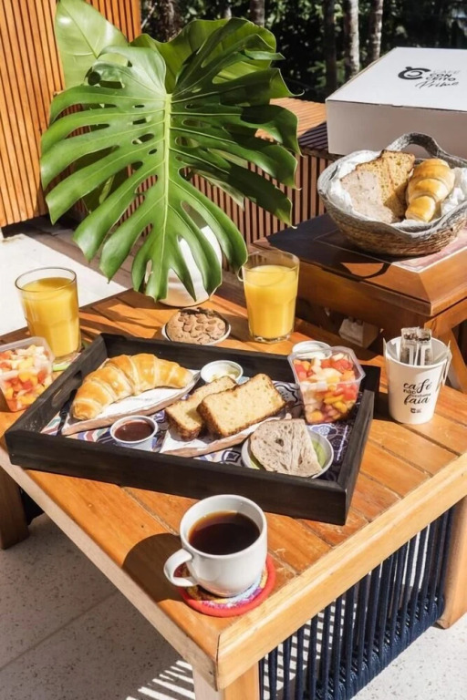 Bahari Suites