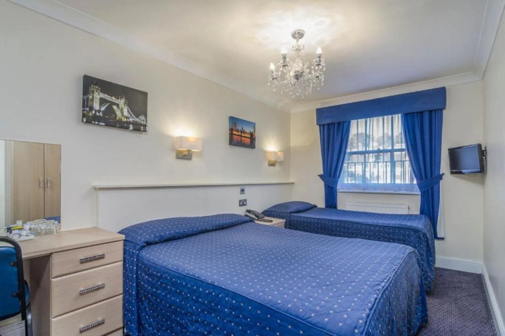 Gower Hotel