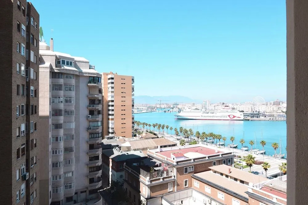 Letmalaga Entremares