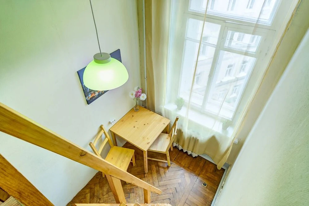 12 Chairs