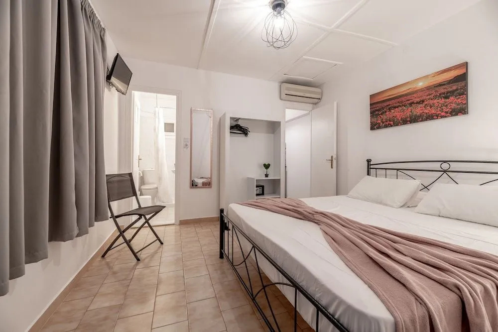 Zante Riva Studios