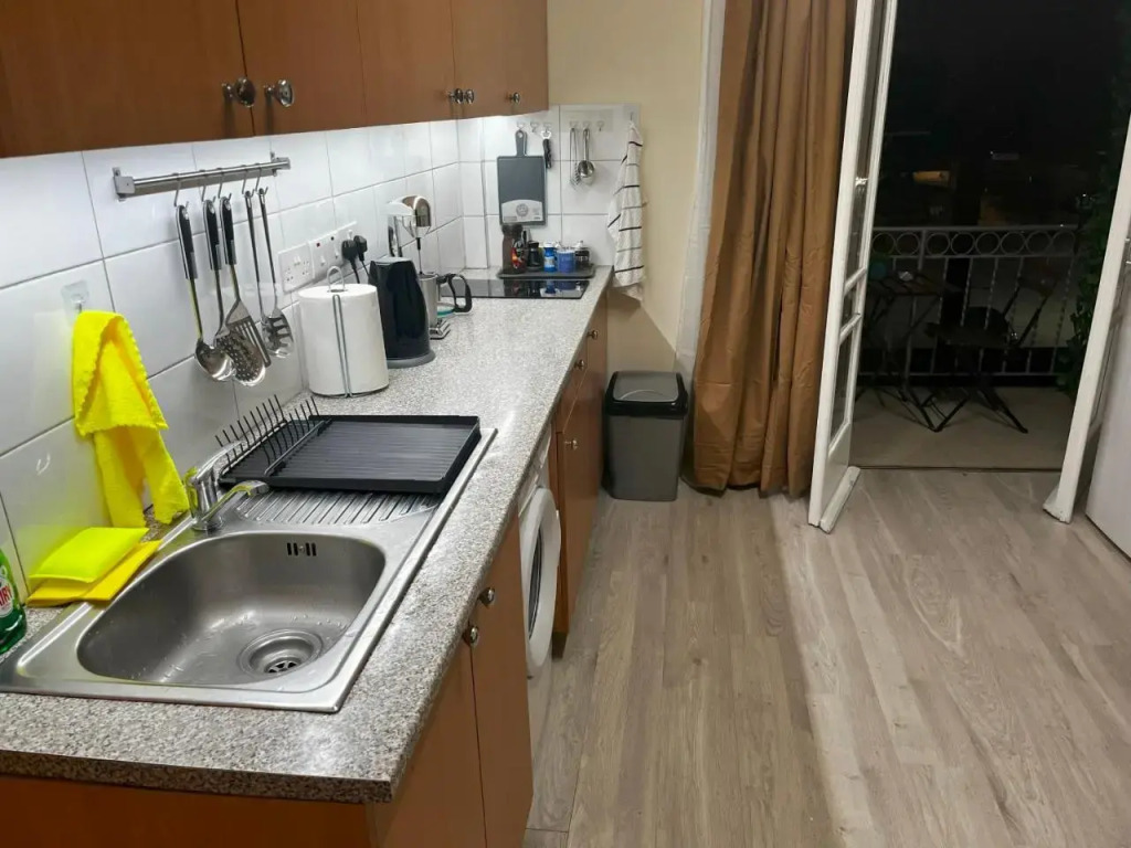 Xanthis Hostel Nicosia City Centre