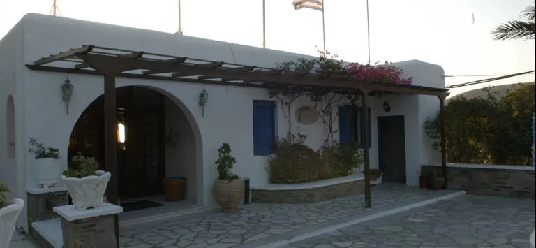 Koumbara Sunset Resort