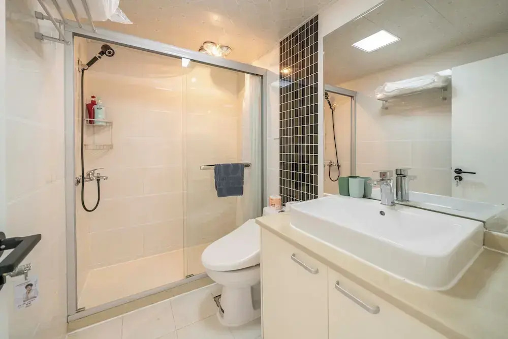 Tyms  2BR APT Hongqiao Paris Classic