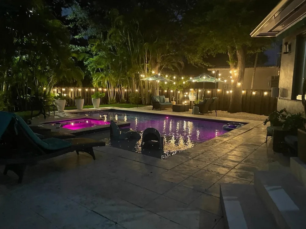 Villa Banyan Shores