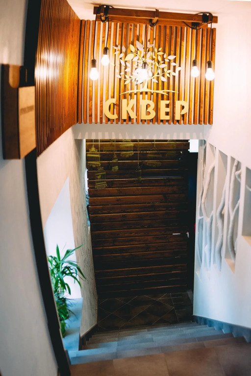 Square Hostel&Cafe