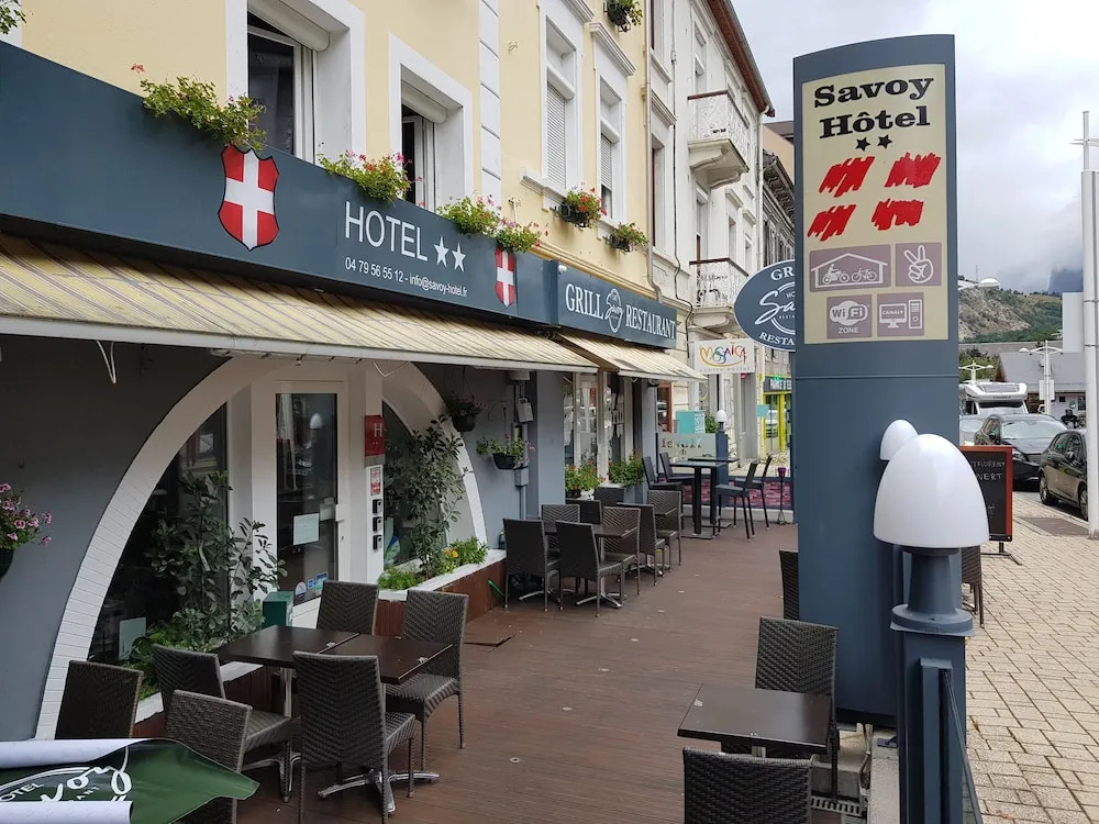 Savoy Hotel & Restaurant