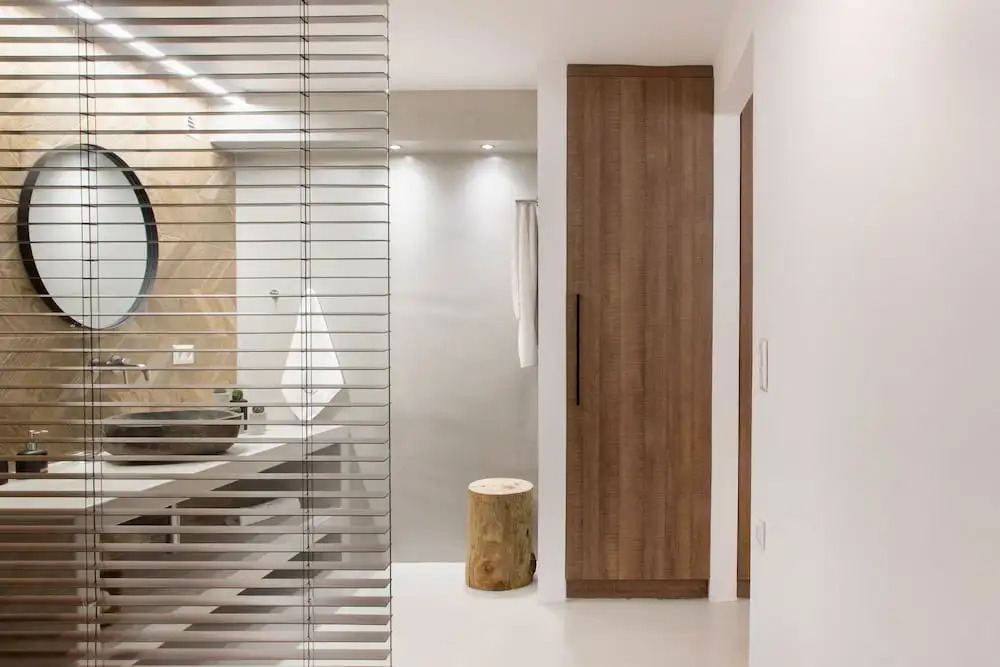 Pebble, an Idyllic Seaside Suite