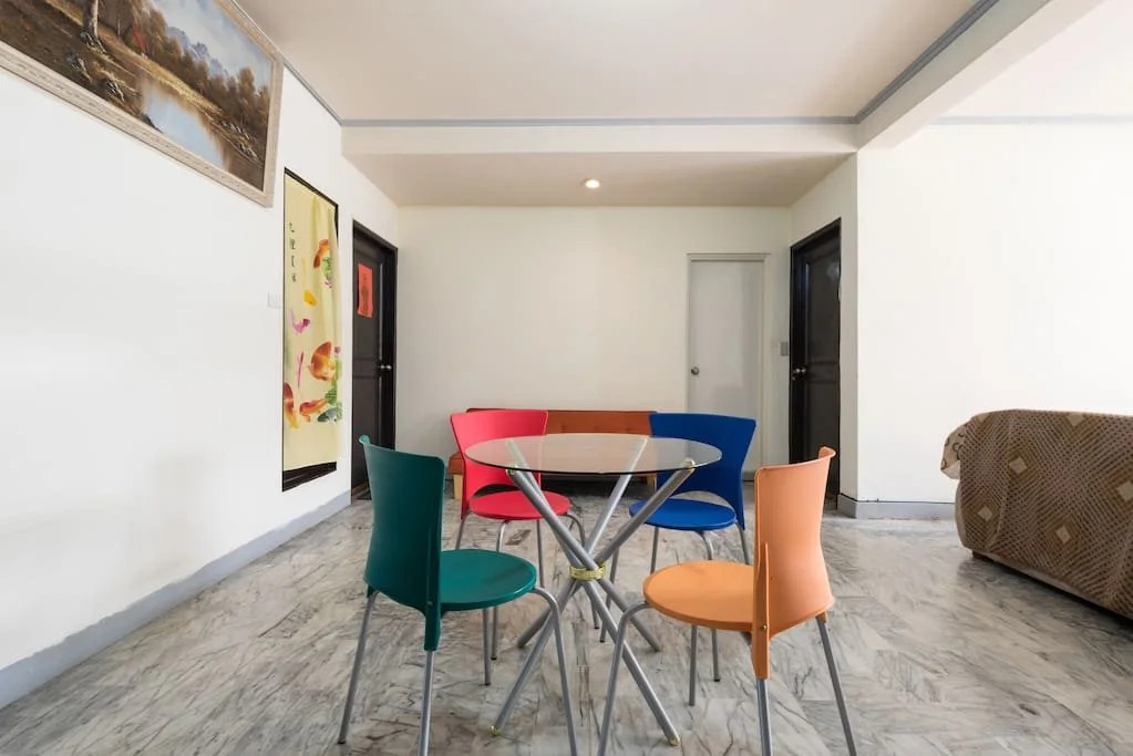 New Castle Apartment