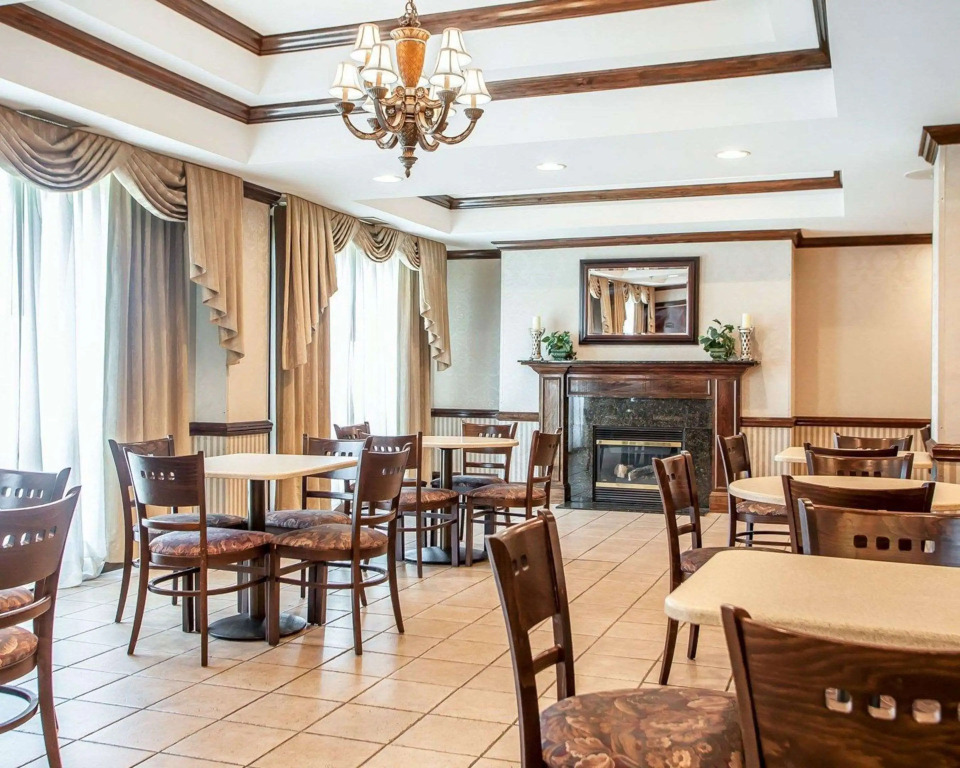 Comfort Inn & Suites Carneys Point - Pennsville