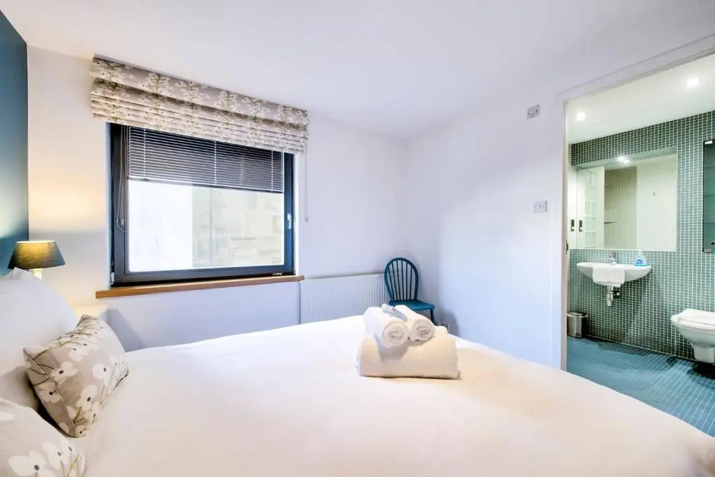 ALTIDO Alluring 3BR apt near the centre with parking