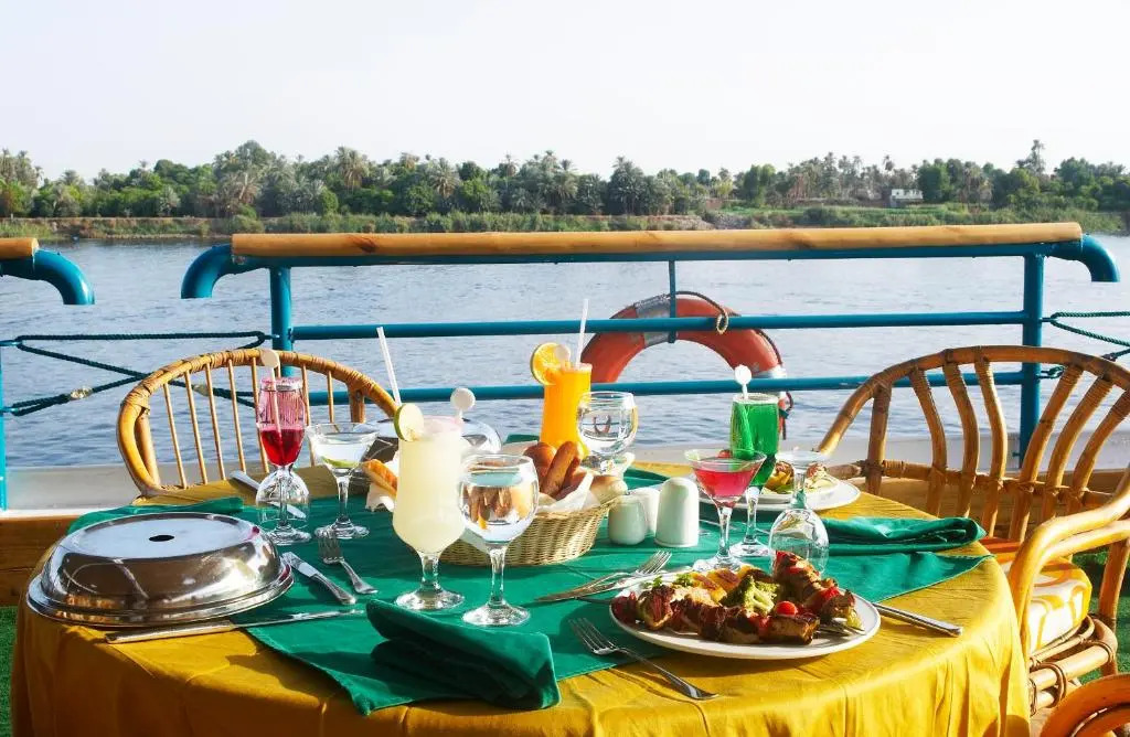 Nile Carnival Cruise 4nt Lxr Thursday 3nt Asw Monday