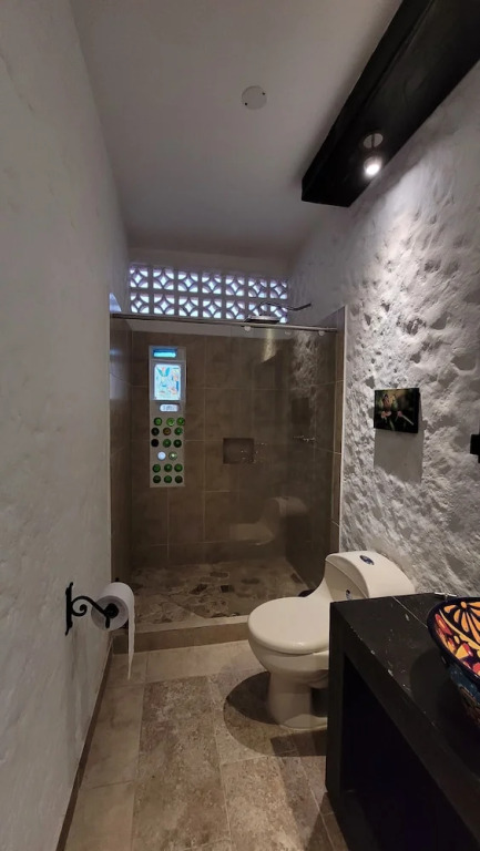 Tuki Hostel & Lounge