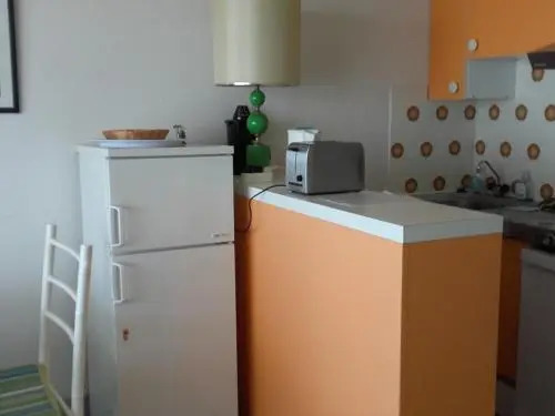 Apartment Vue Mer - Direct a la Plage