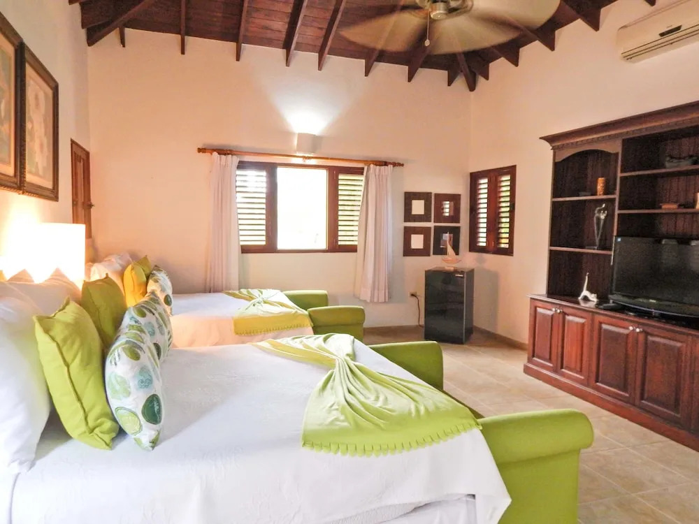 Villa Toscano