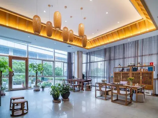 StarwayHotel(Bengbu South High-speed Railway Station)