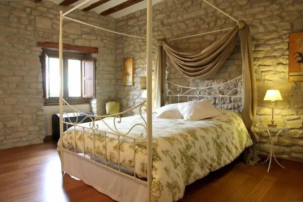 CASA RURAL FERNANDOEGEA