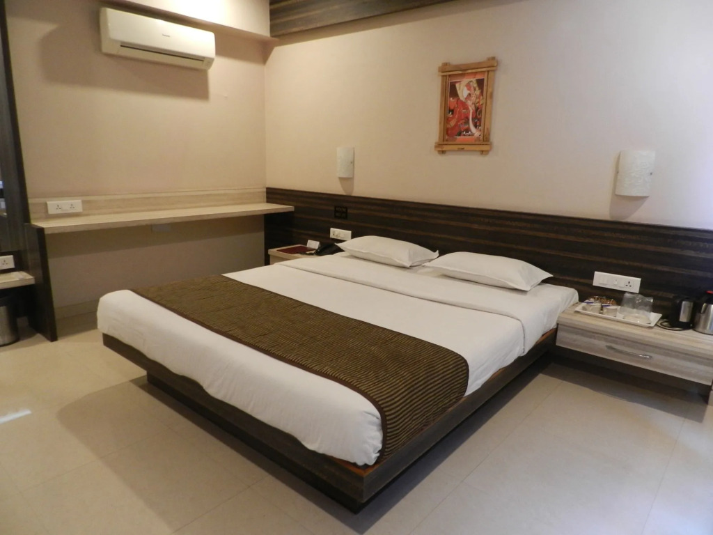 Hotel K Square