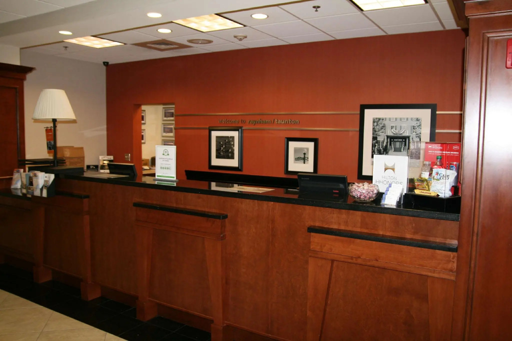 Hampton Inn Raynham-Taunton
