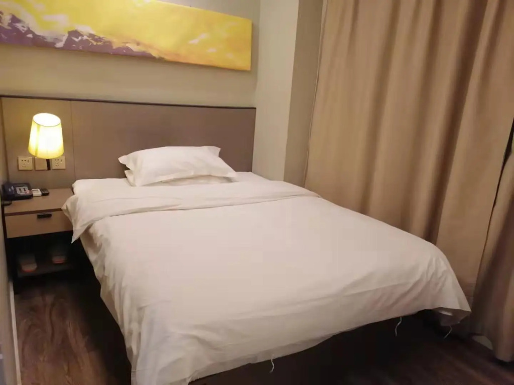 Elan Boutique Hotel Lianyungang Suning Plaza