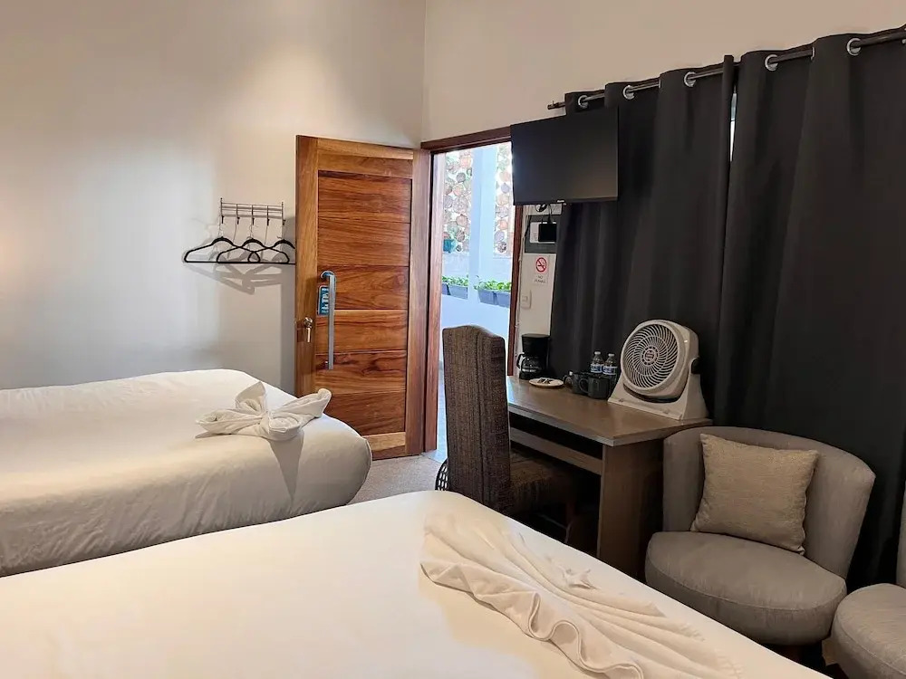 Grupo Hotelero Colibri