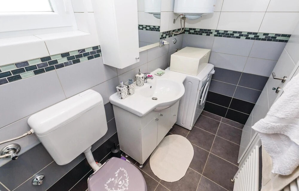 Nice Home in Rukavac With Wifi and 4 Bedrooms