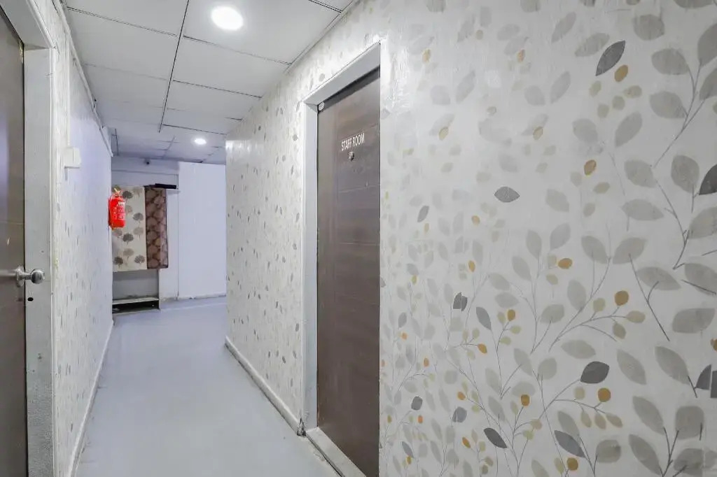 Hotel Laksh by OYO Rooms