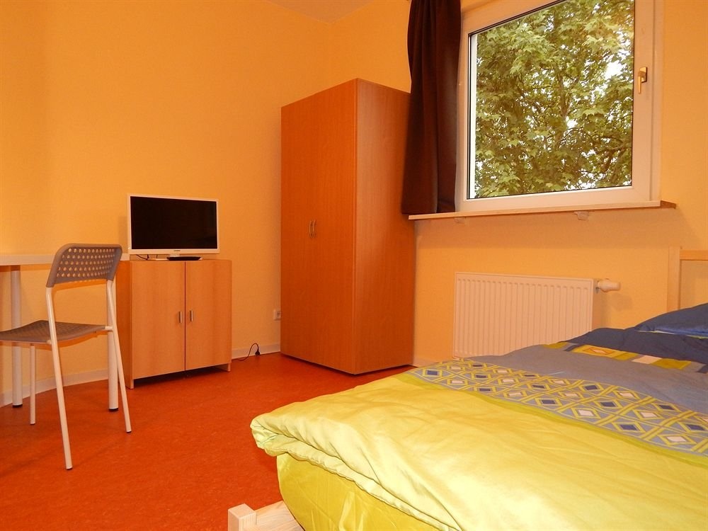 HOME at FRIENDS - City - Zu Hause bei Freunden