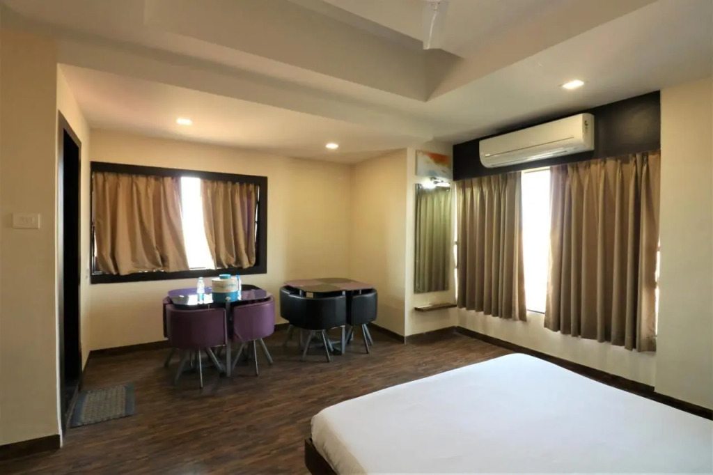 Goverdhan Greens Resort Dwarka l Hotels In Dwarka