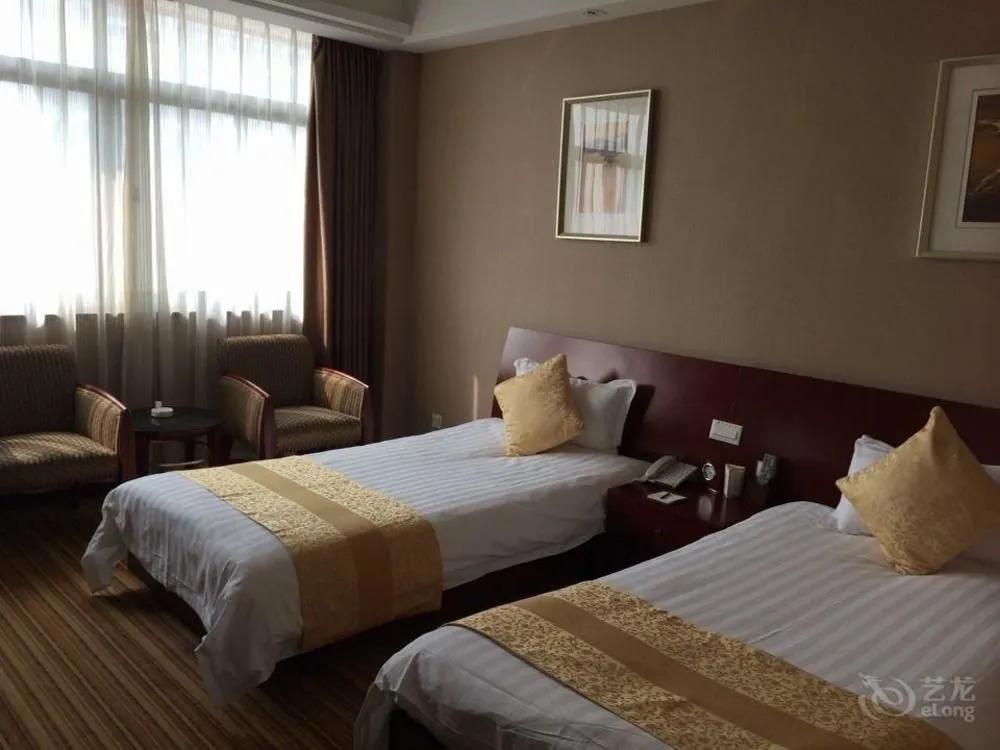 Nanjing Huadong Hotel