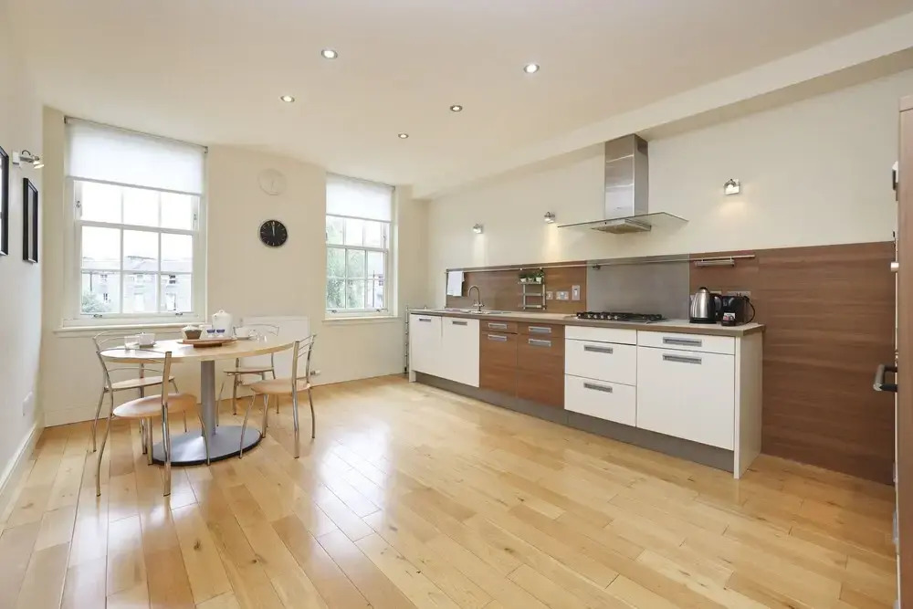 JOIVY Executive 2-Bed Apt With Stunning Roof Terraces