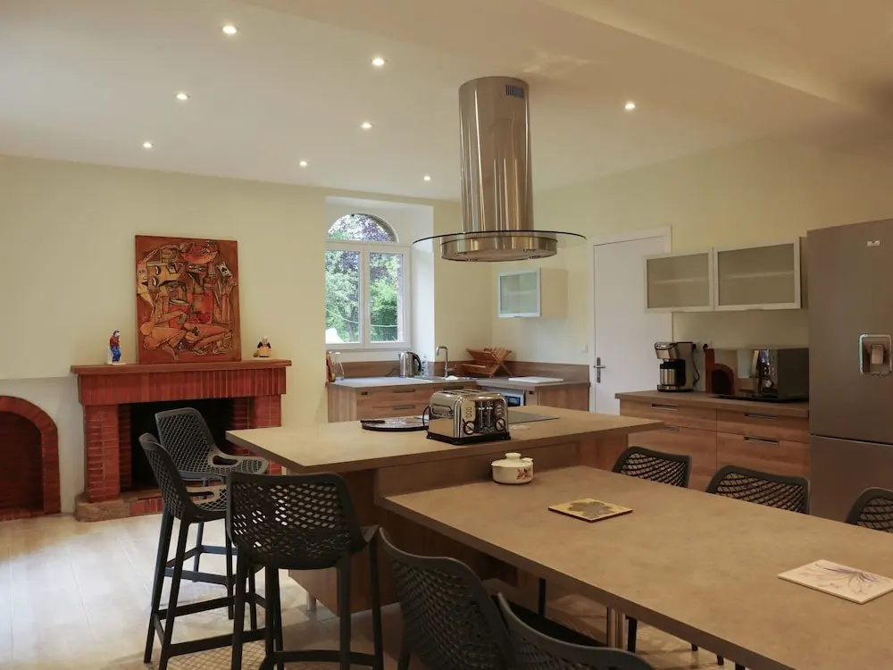 Cozy Holiday Home with Garden in Cernoy-en-Berry France