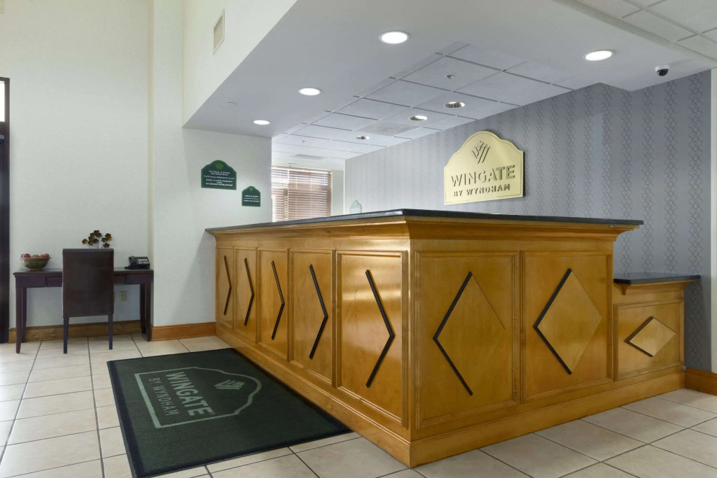 Holiday Inn Express Fayetteville Fort Bragg by IHG