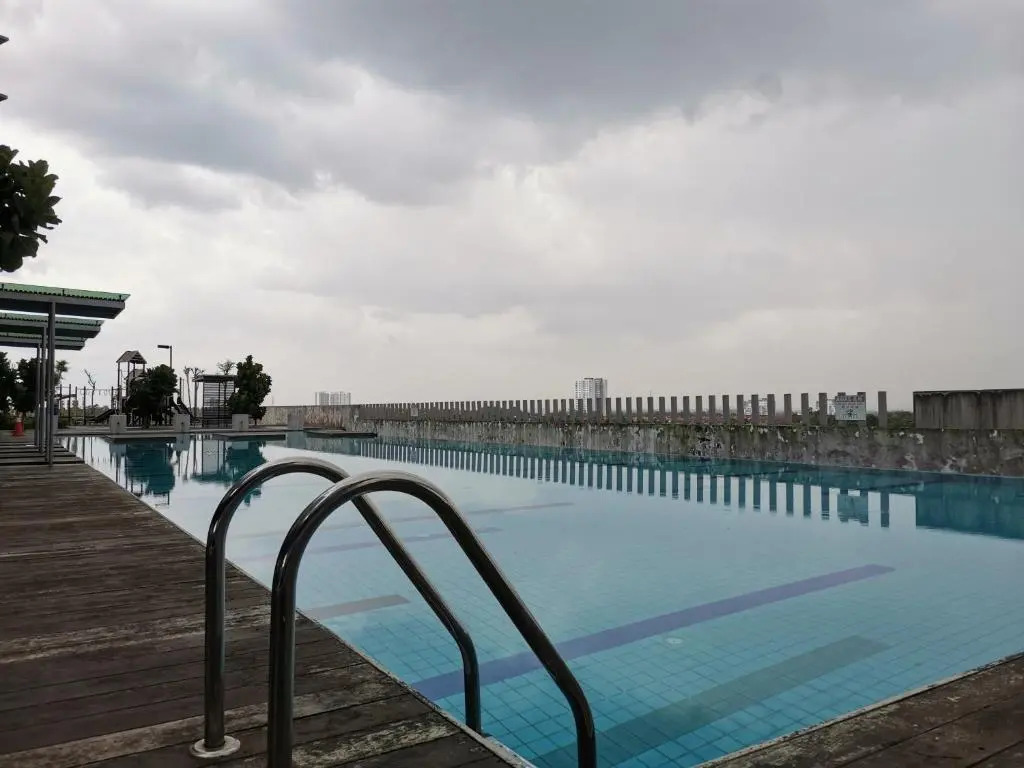 BUKIT INDAH 6pax WIFI NETFLIX 3 BEDROOM