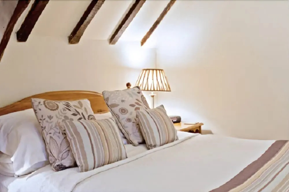 The Crown Country Inn