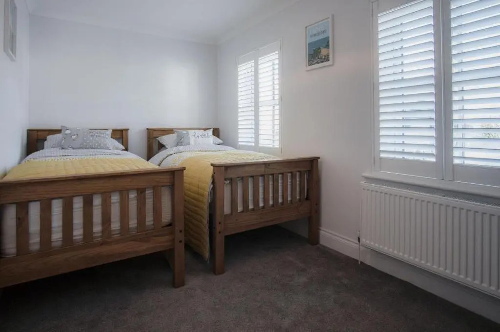 Ty Melyn - 2 Bedroom Cottage - Tenby