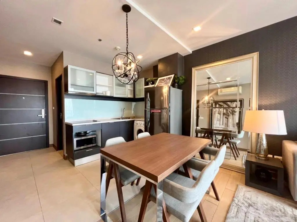 Astra 2 Bedroom B1102 Condo By Ping