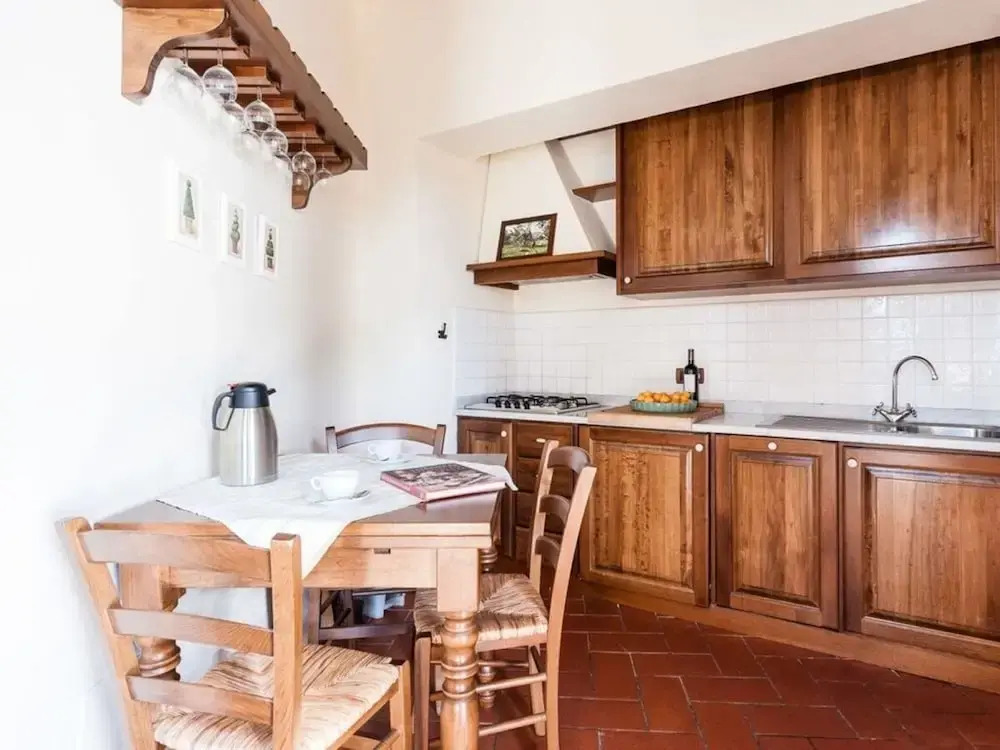 Casina Montenero Comfortable Holiday Residence
