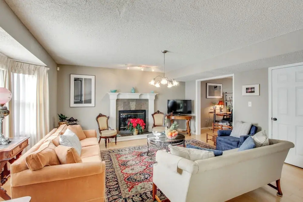 2 Mi to KU Campus: Group Getaway w/ Patio & Garden