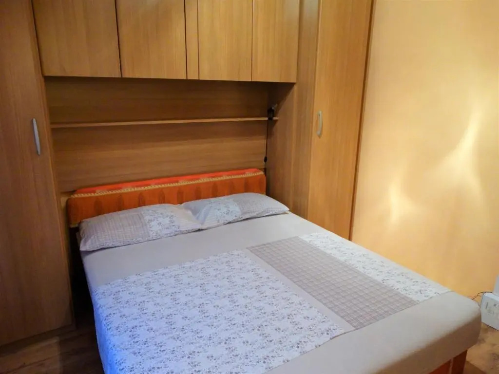 Apartman Crikvenica 30093 - Mozgon