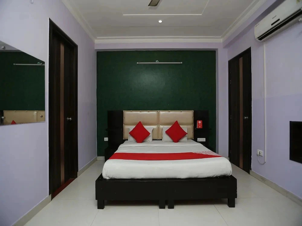 Bed Inn by OYO Rooms
