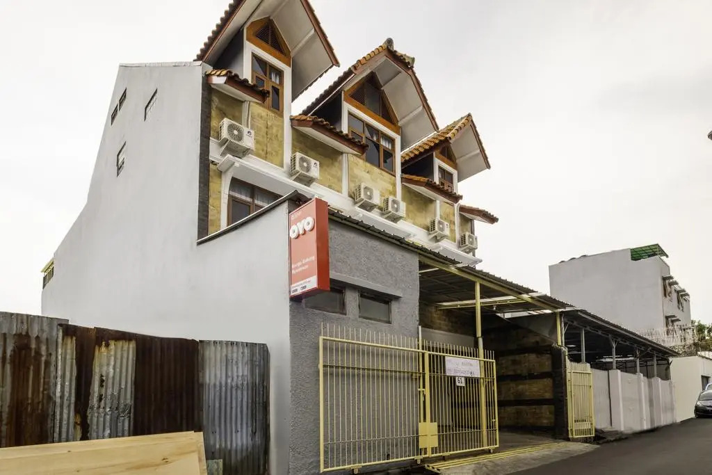 OYO 2265 Bunga Bakung Residence