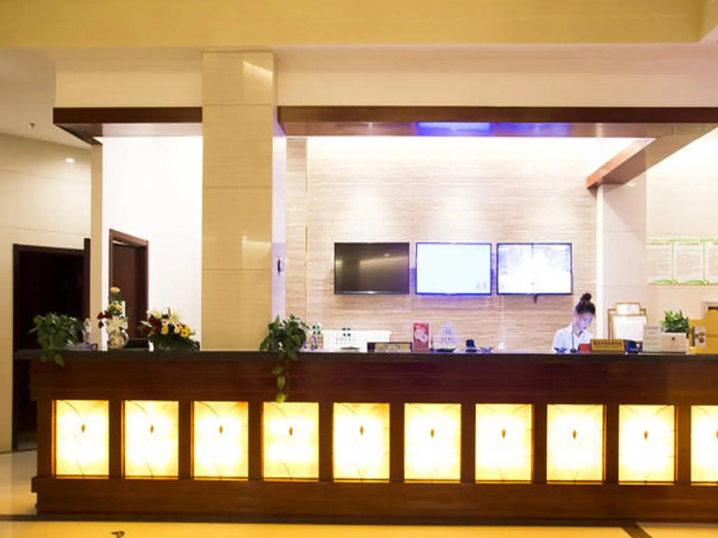 GreenTree Inn Zibo Zichuan District Flyover Business Hotel