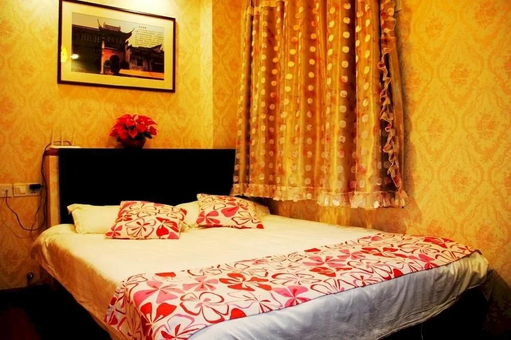 One-in-hundred Theme Hotel- Wuzhen Town