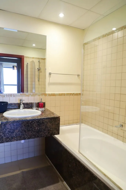 Pelicanstay at JBR walk - Oceanfront