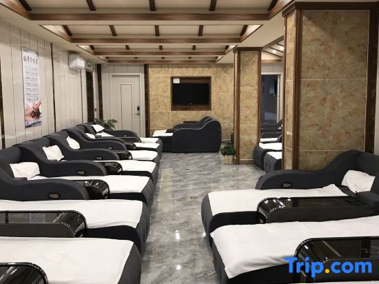 Shenhang Hotel (Shenyang Taoxian Airport Branch)