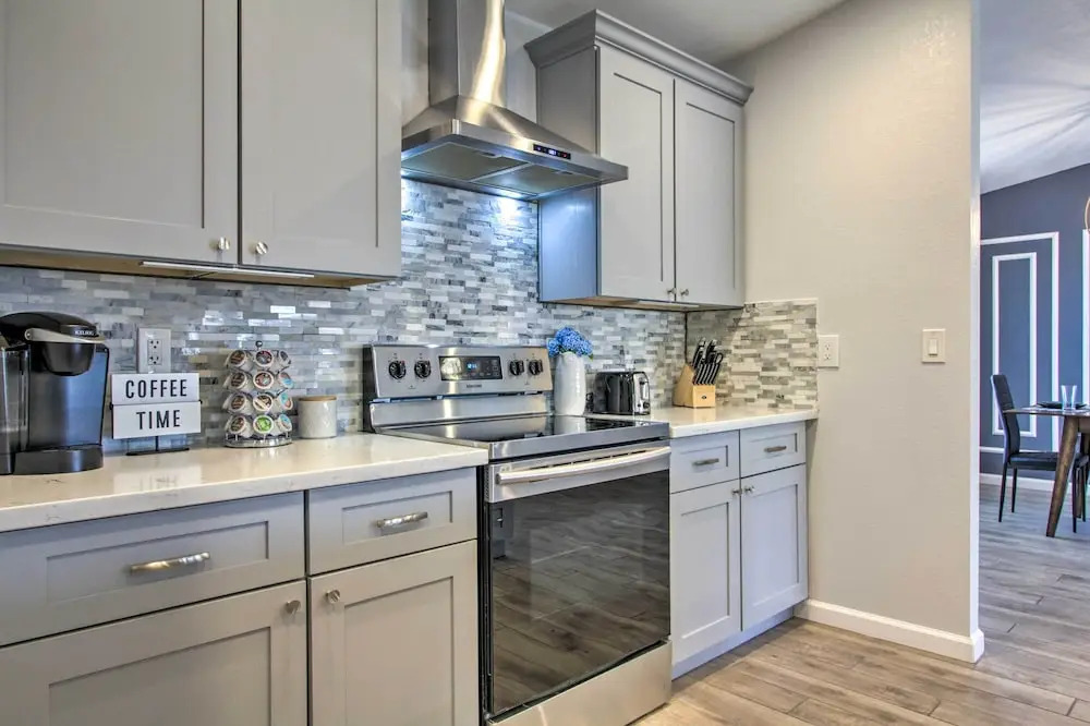 Pet-friendly Scottsdale Oasis w/ Pool & Bbq!