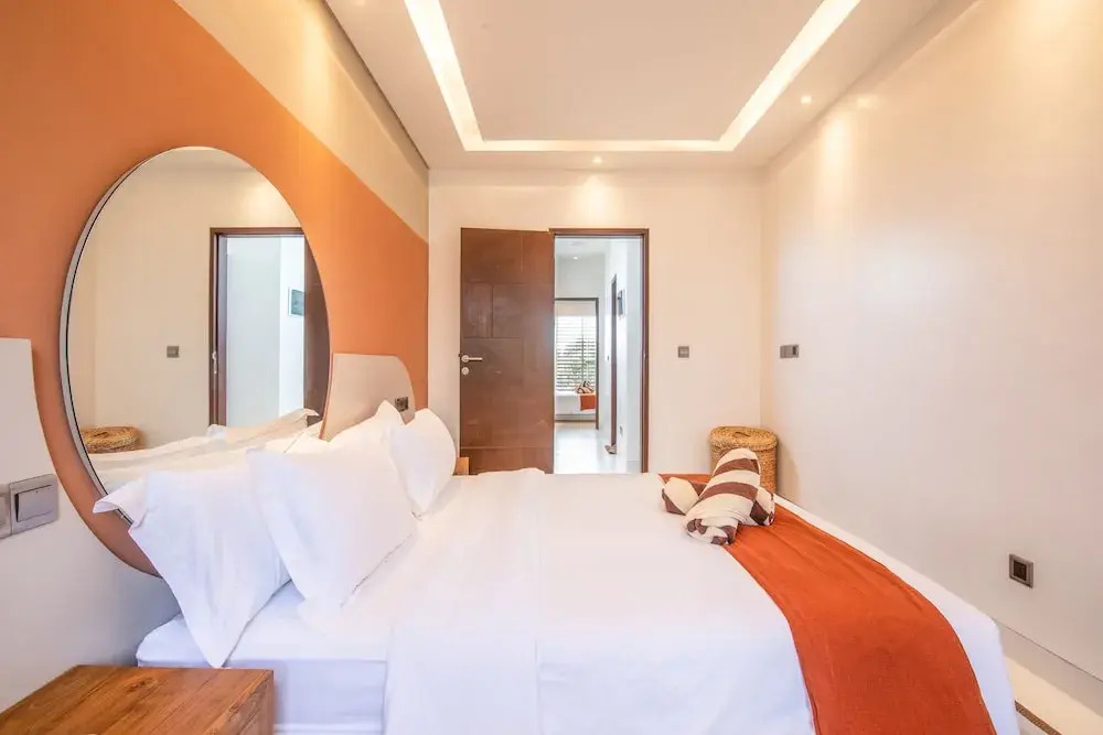 Opulent 6 BR in Canggu, 300m to Café Del mar